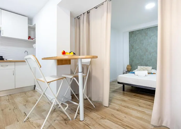 B3 Cozy With Sea View 아파트